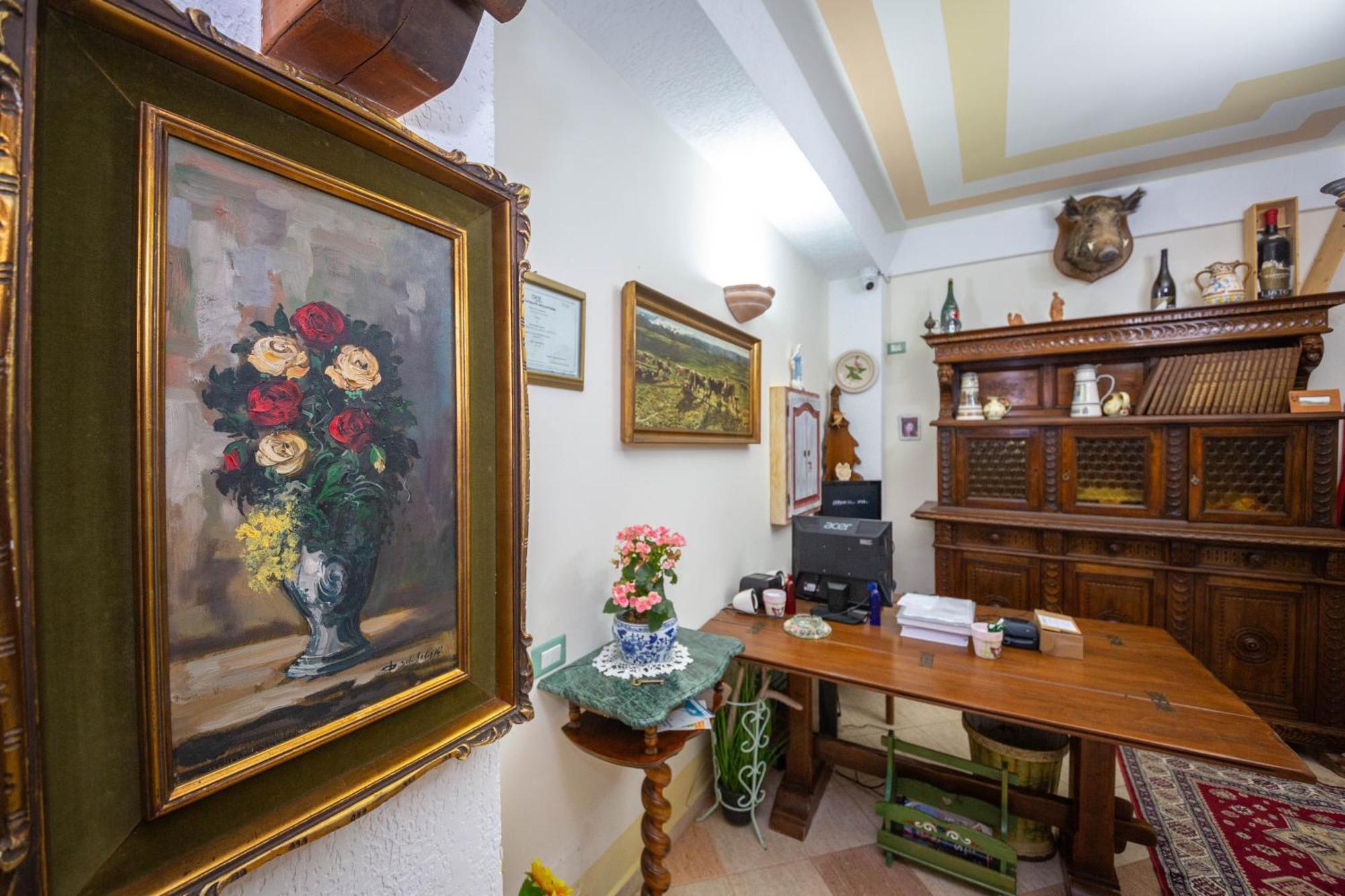 Hotel "San Saena " Radhimë Dış mekan fotoğraf