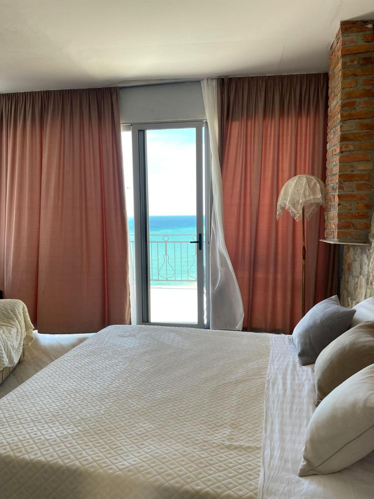 Hotel "San Saena " Radhimë Dış mekan fotoğraf
