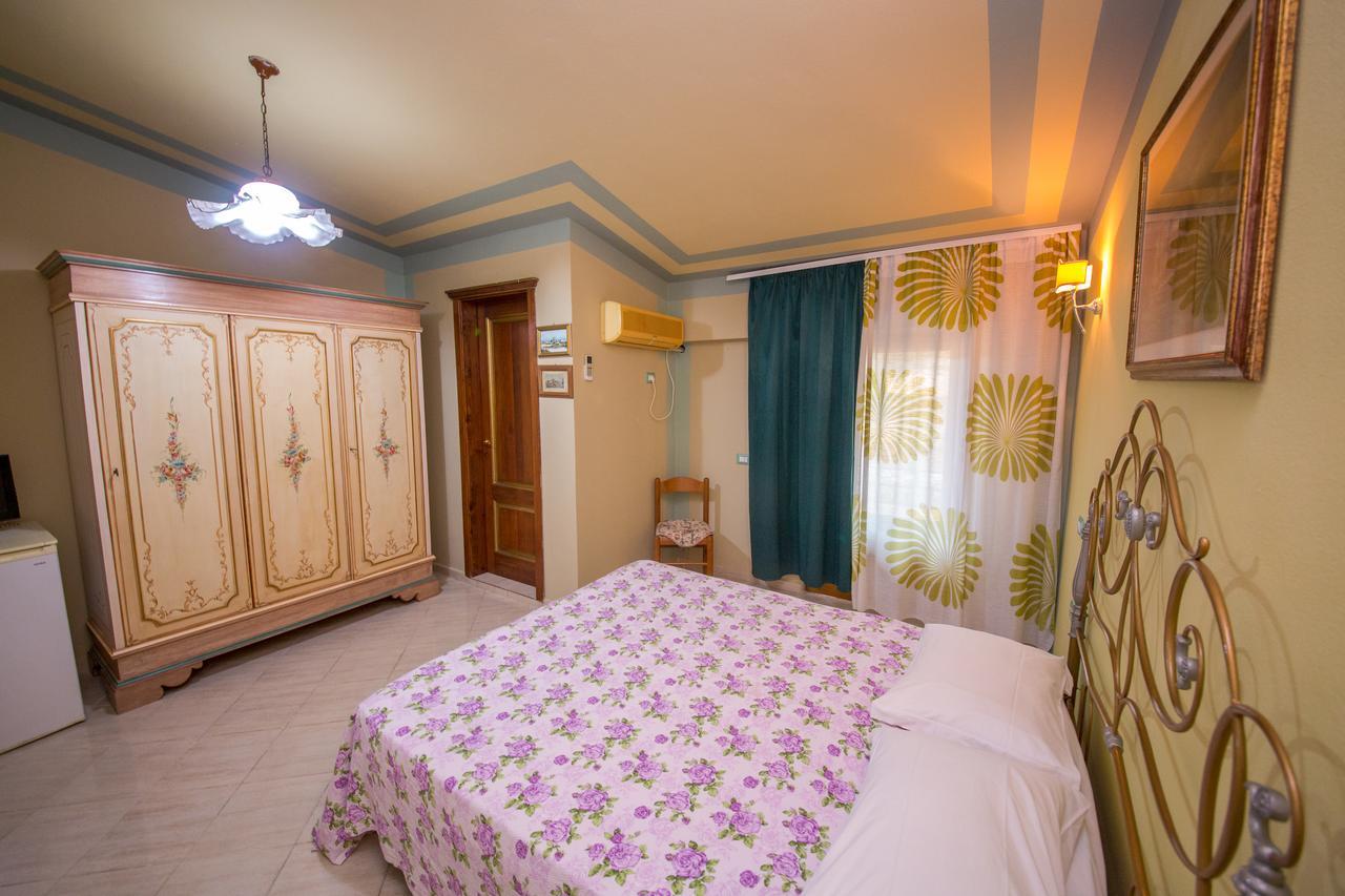 Hotel "San Saena " Radhimë Dış mekan fotoğraf
