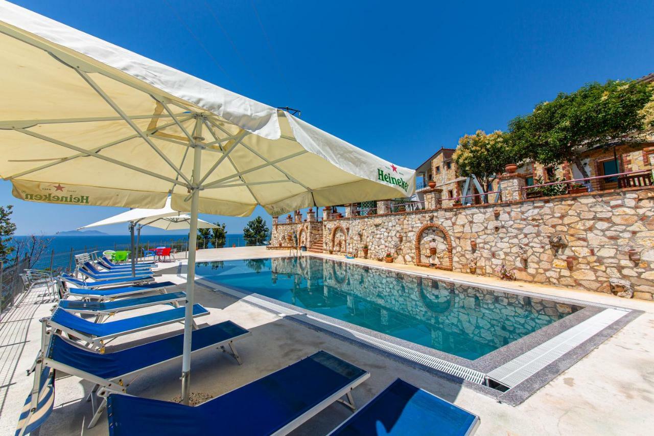 Hotel "San Saena " Radhimë Dış mekan fotoğraf