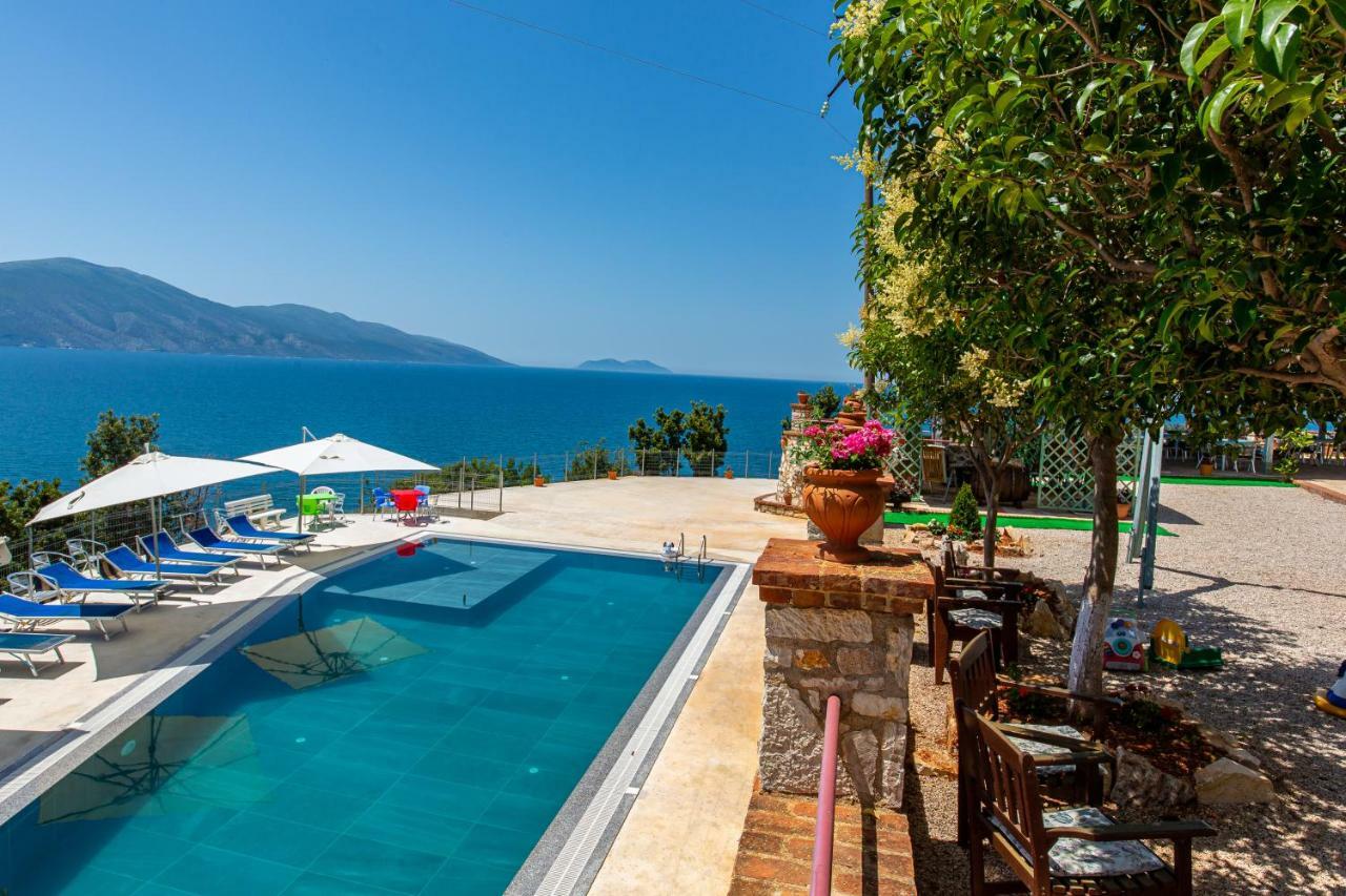 Hotel "San Saena " Radhimë Dış mekan fotoğraf
