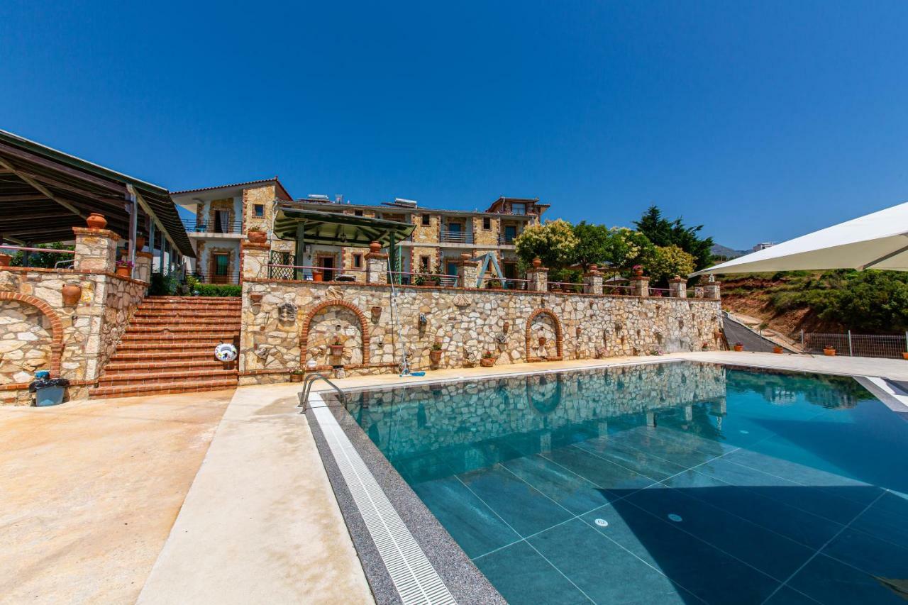 Hotel "San Saena " Radhimë Dış mekan fotoğraf