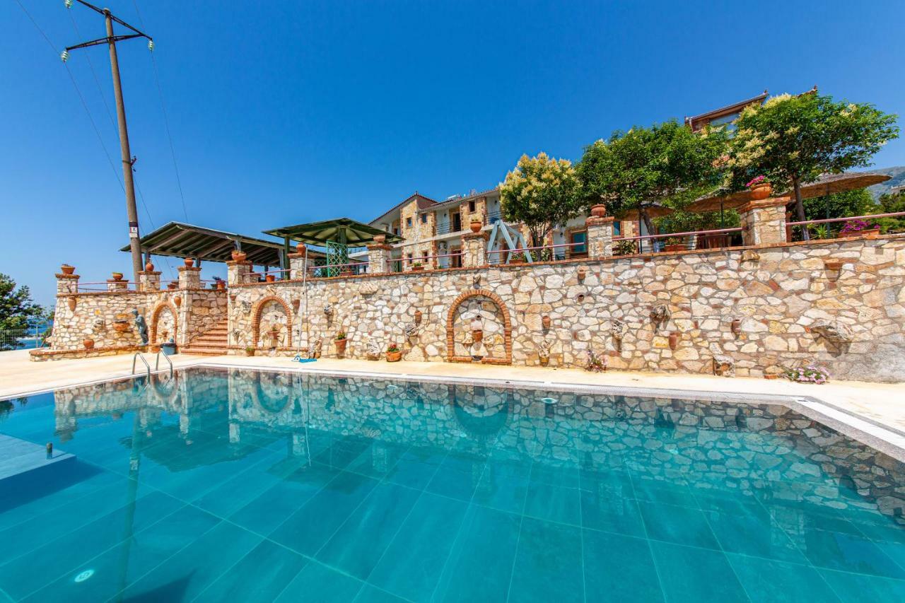 Hotel "San Saena " Radhimë Dış mekan fotoğraf