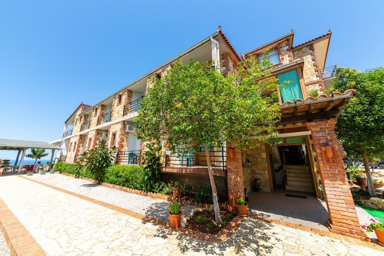 Hotel "San Saena " Radhimë Dış mekan fotoğraf